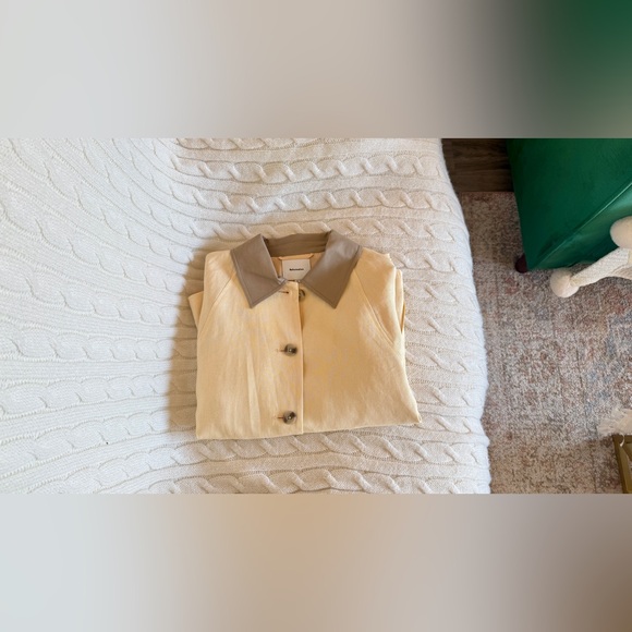 Reformation Lila Linen Jacket In Parmesan, brand new without tags, never worn. - Picture 14 of 14